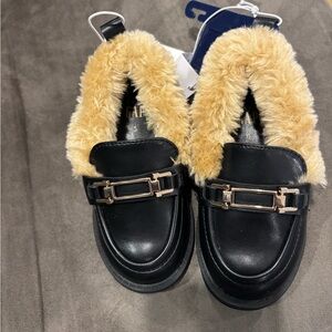 Toddler Gap Black Shoes with Faux Fur Accent